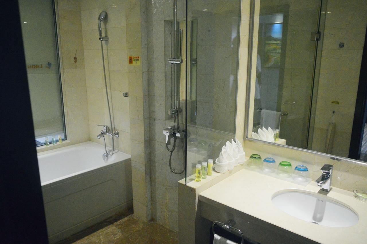 แอลโฮเต็ล ฉางเซิ่ง Hotel จูไห่ ภายนอก รูปภาพ